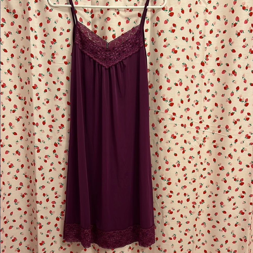 Elegant Purple Lace Trim Nightgown